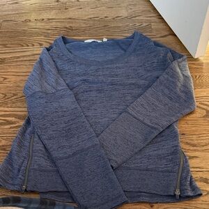 Athleta blue women’s crewneck